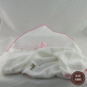 capa-de-baño-blanco-rosa